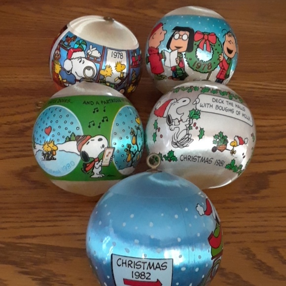 Hallmark Holiday 5 Vintage Hallmark Peanuts Ornaments Poshmark